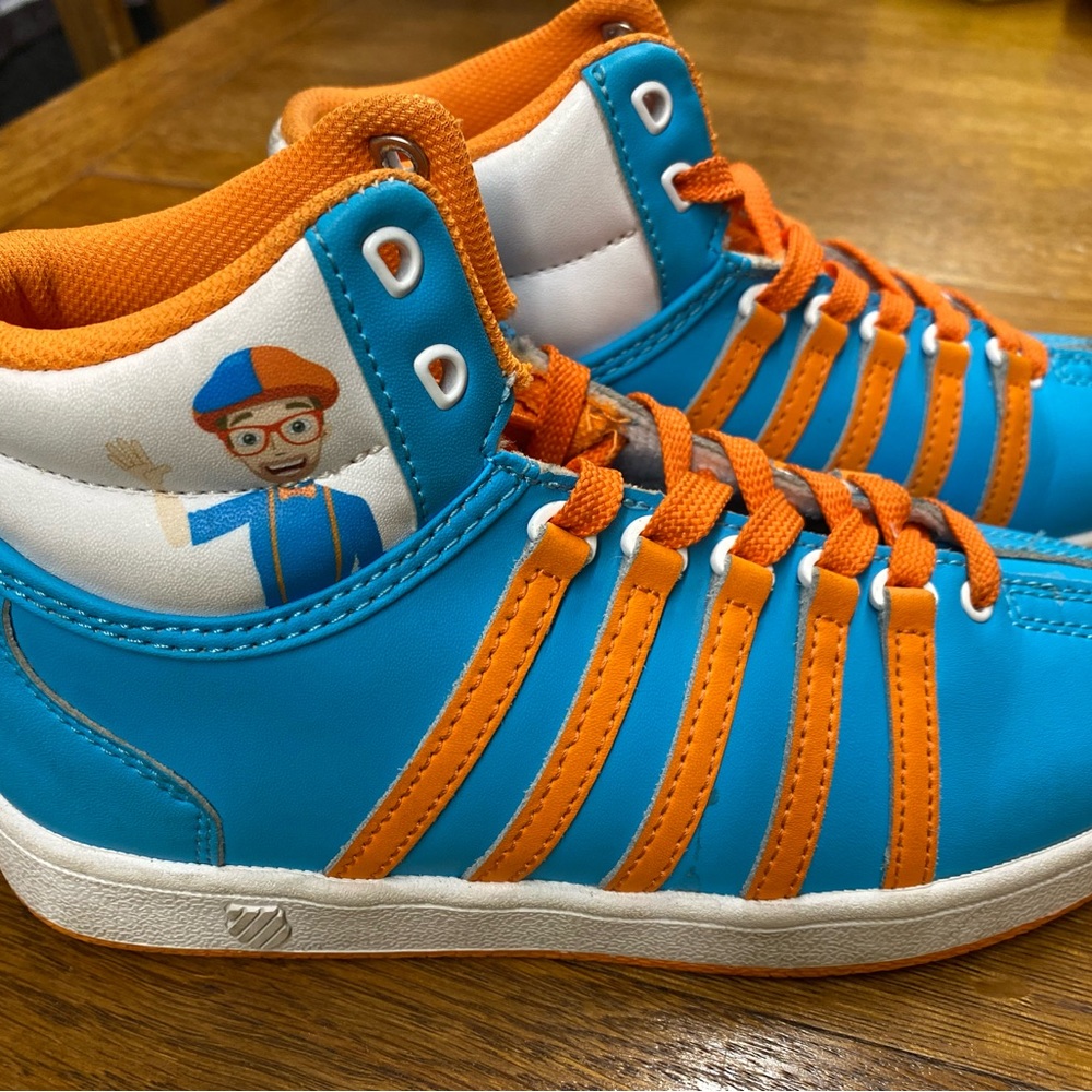 K Swiss limited Edition Blippi tennis shoes- size 3  Boys/ Girls.
